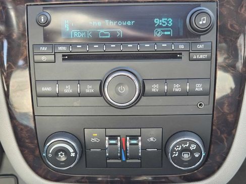 Used 2012 Chevrolet Impala LT w/ LT Sunroof Package image 18