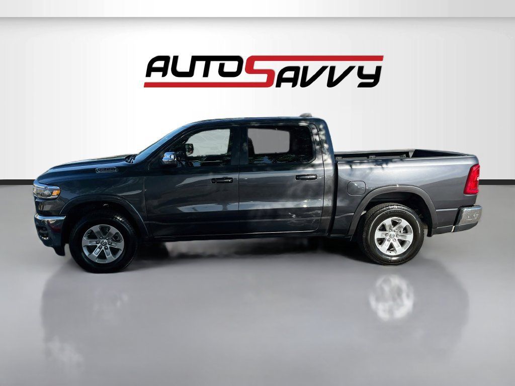 Used 2026 RAM 1500 Laramie w/ Advanced Safety Group II AWD/4WD image 4
