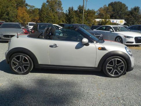 Used 2015 MINI Cooper Roadster w/ Mini Connected Package image 7
