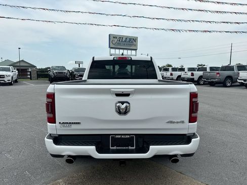 Used 2023 RAM 1500 Laramie AWD/4WD image 18
