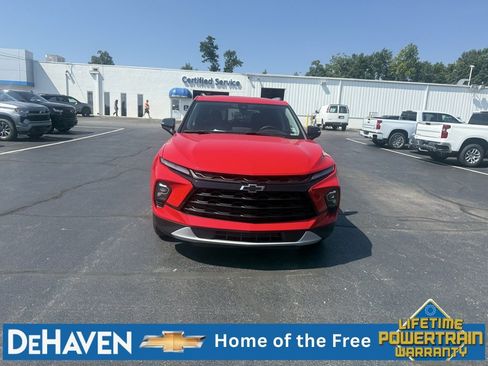 Used 2024 Chevrolet Blazer LT w/ Sound & Technology Package AWD/4WD image 9