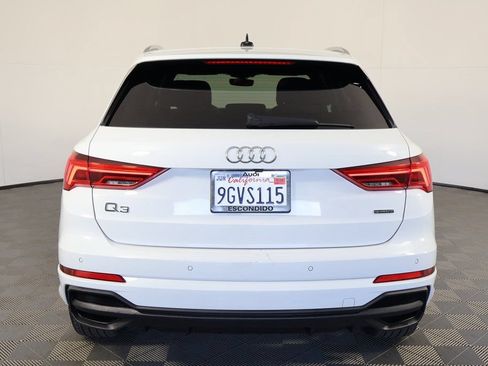 Used 2023 Audi Q3 2.0T Premium Plus w/ Premium Plus Package AWD/4WD image 5