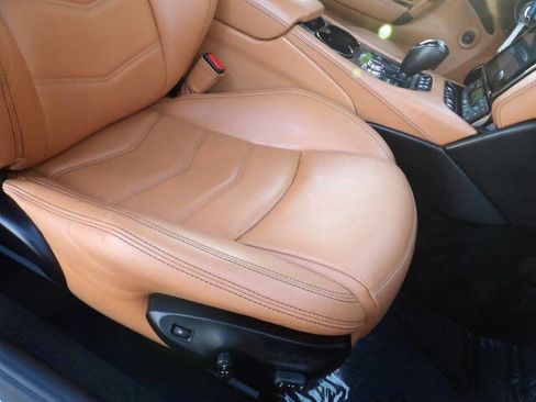 Used 2018 Maserati GranTurismo Sport image 32