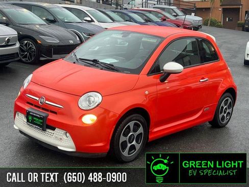 Used 2017 FIAT 500 e image 1