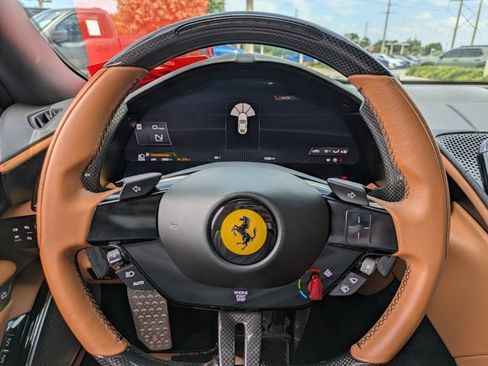 Used 2022 Ferrari Roma RWD image 29