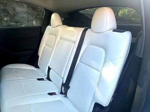 Used 2023 Tesla Model Y Long Range image 49