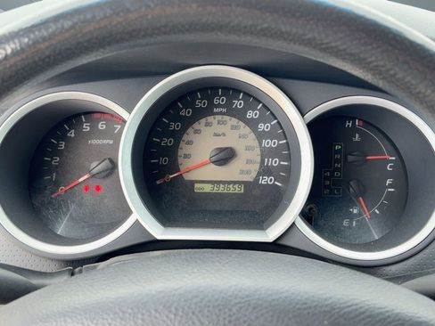 Used 2010 Toyota Tacoma 4x4 Double Cab V6 image 18