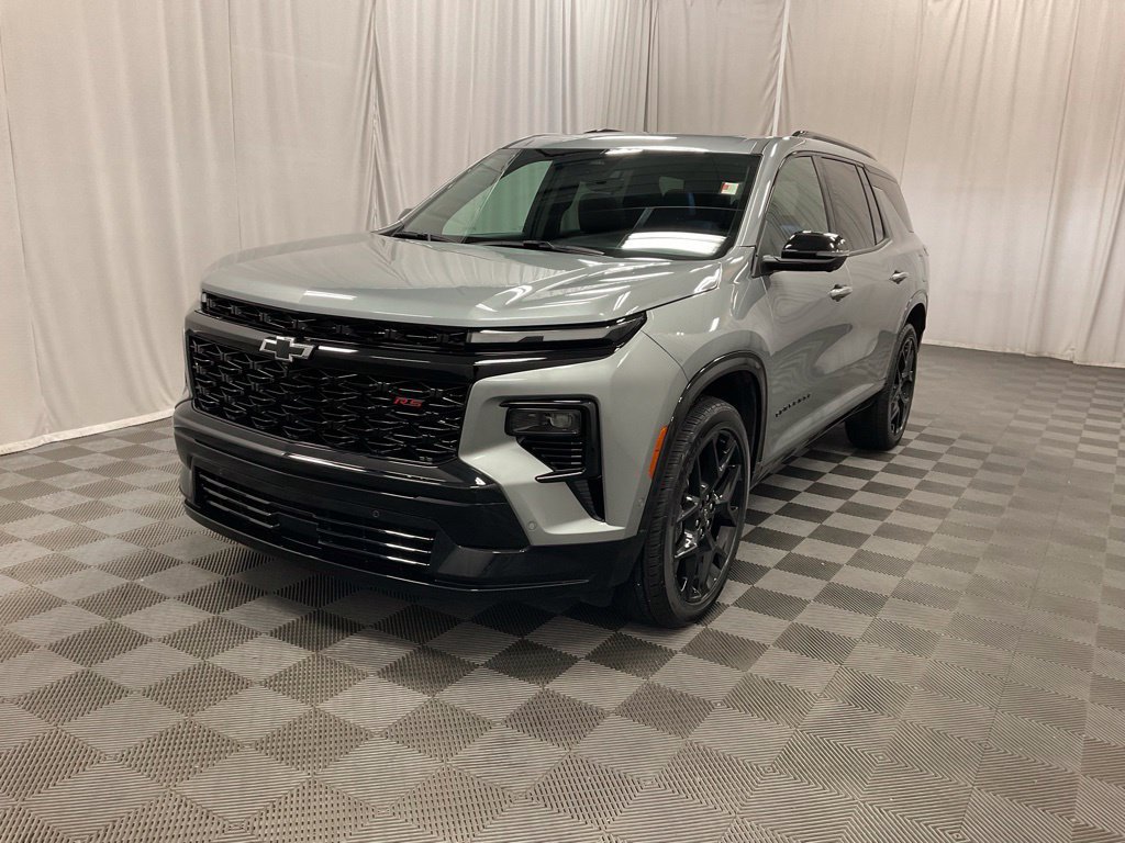 Used 2026 Chevrolet Traverse RS AWD/4WD image 10