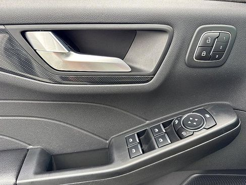 Used 2023 Ford Escape ST-Line Elite w/ Premium Technology Package image 20