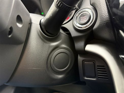 New 2026 Mitsubishi Eclipse Cross LE image 29