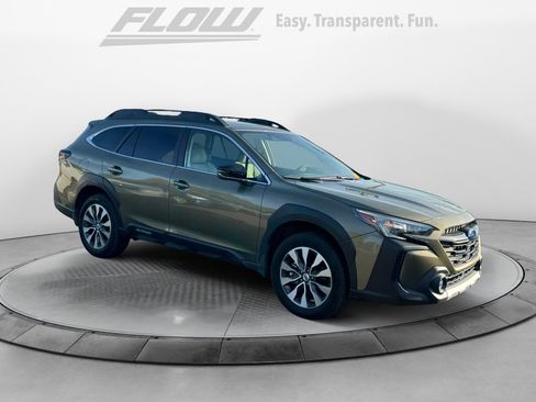 Used 2025 Subaru Outback Limited image 1