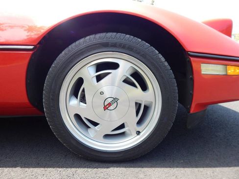 Used 1988 Chevrolet Corvette Convertible RWD image 59