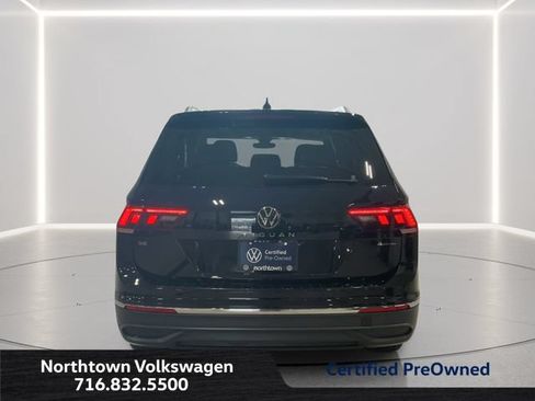 Certified 2024 Volkswagen Tiguan SE AWD/4WD image 4