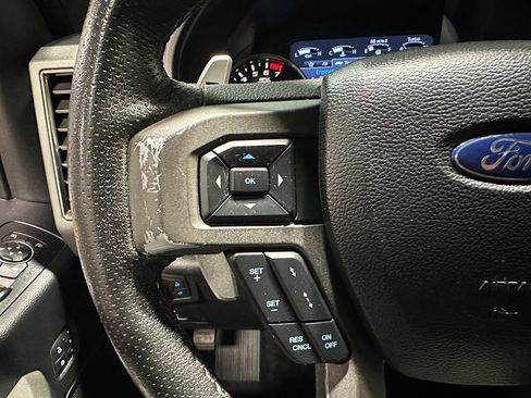 Used 2017 Ford F150 Raptor w/ Equipment Group 802A Luxury image 33