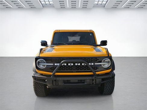 Used 2021 Ford Bronco First Edition image 3