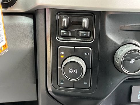 Used 2024 Ford F250 XL w/ XL Off-Road Package AWD/4WD image 26