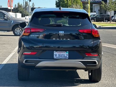 Used 2024 Buick Encore GX Preferred FWD image 8