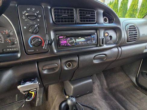 Used 1998 Dodge Ram 2500 Truck 4x4 Club Cab image 13