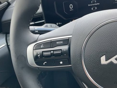 New 2025 Kia K5 EX image 37