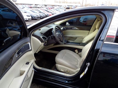 Used 2014 Lincoln MKZ w/ Equipment Group 101A Select image 14