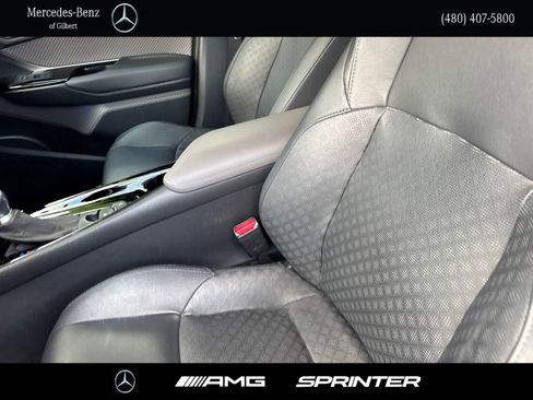 Used 2022 Toyota C-HR Limited image 14