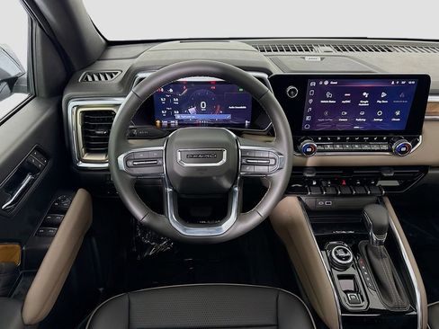 New 2026 GMC Canyon Denali image 23