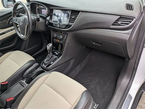 Used 2019 Buick Encore Sport Touring image 19
