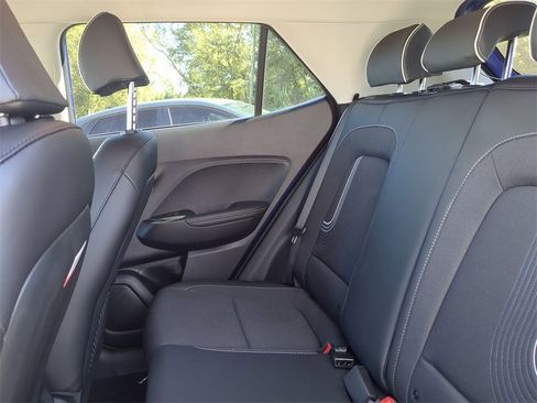 New 2025 Hyundai Venue Limited image 15