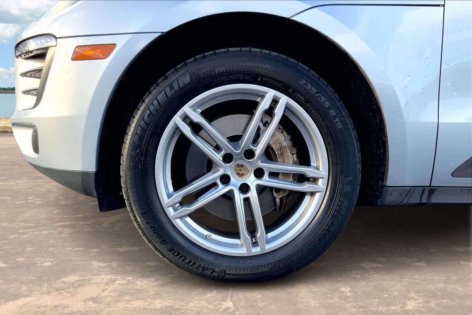 Used 2018 Porsche Macan S AWD/4WD image 8