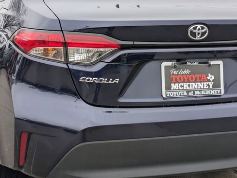 Used 2025 Toyota Corolla LE image 8