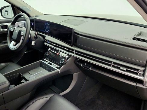 Used 2024 Hyundai Santa Fe Limited image 26