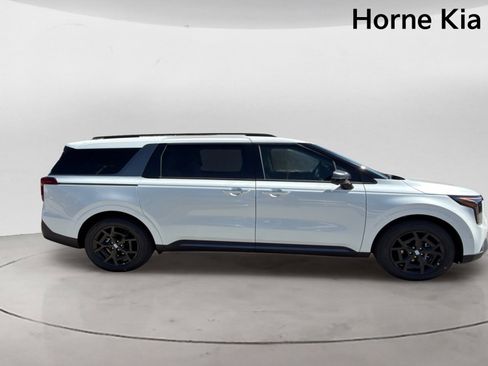 New 2026 Kia Carnival SX Prestige FWD image 3