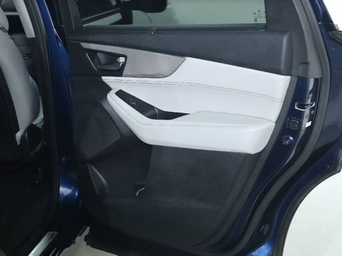 Used 2023 Acura MDX SH-AWD w/ Advance Package image 34