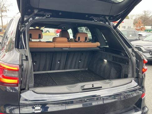 Used 2022 BMW X5 xDrive40i w/ M Sport Package image 26