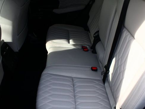 New 2026 Mitsubishi Outlander SEL image 23