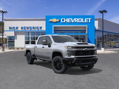 New 2026 Chevrolet Silverado 2500 Custom w/ Custom Value Package AWD/4WD image 2