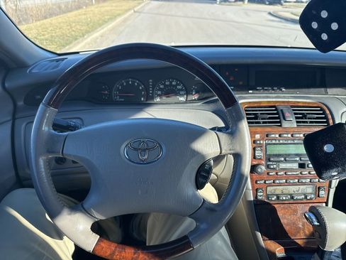Used 2003 Toyota Avalon XLS image 7