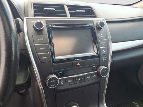 Used 2016 Toyota Camry XSE w/ Moonroof Package FWD image 21