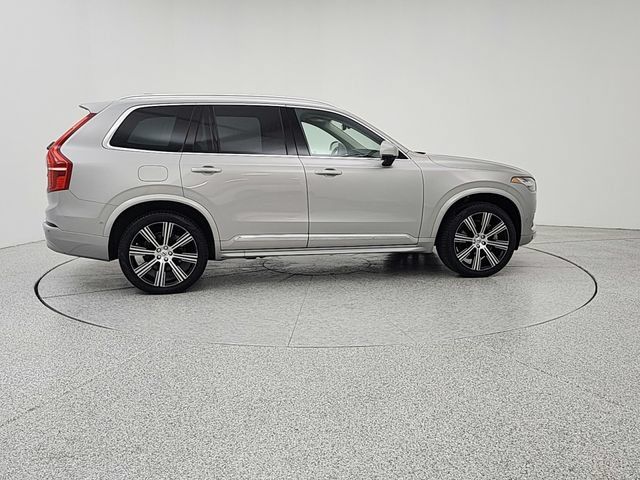 Certified 2025 Volvo XC90 T8 Plus w/ Protection Package Premier AWD/4WD image 4