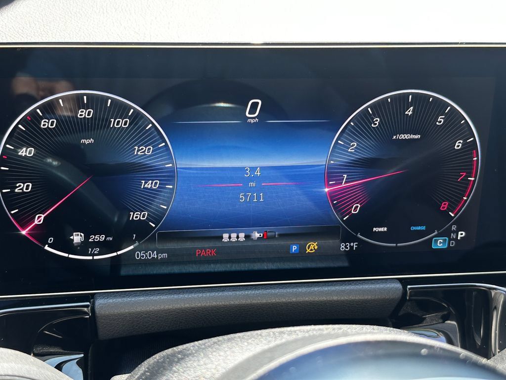 Certified 2025 Mercedes-Benz GLA 250 4MATIC image 30