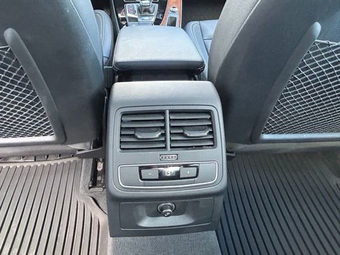 Used 2023 Audi A4 2.0T Premium w/ Convenience Package AWD/4WD image 57