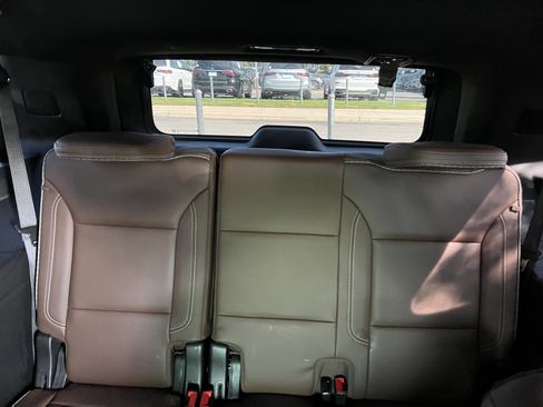 Used 2021 Chevrolet Tahoe High Country AWD/4WD image 34