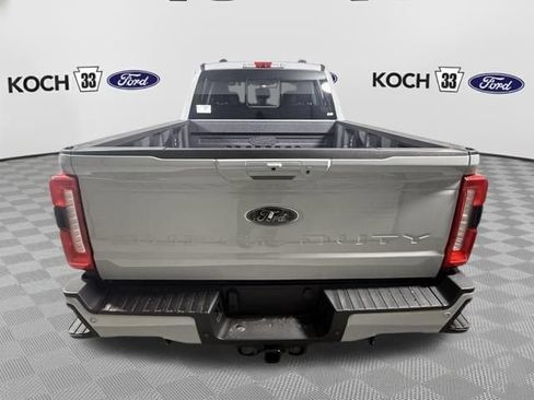 New 2026 Ford F250 Lariat w/ Black Appearance Package AWD/4WD image 7