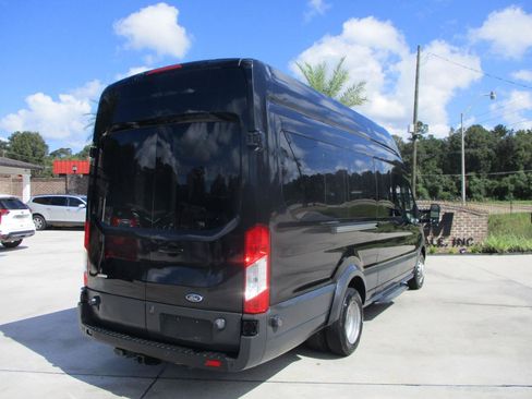 Used 2016 Ford Transit 350 XLT RWD image 10