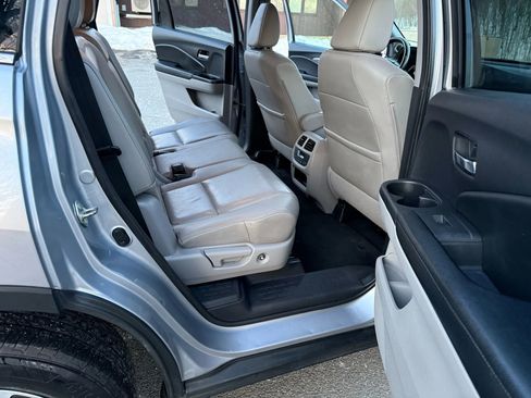 Used 2018 Honda Pilot EX-L image 18