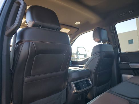 Used 2024 Ford F350 King Ranch w/ Chrome Package image 19