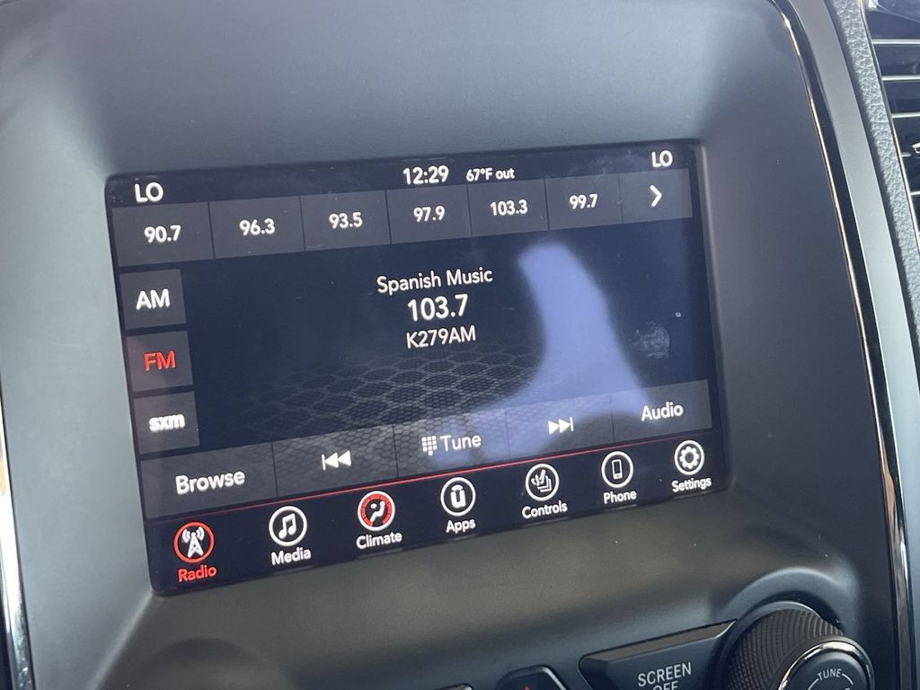Used 2019 Dodge Durango GT AWD/4WD image 13