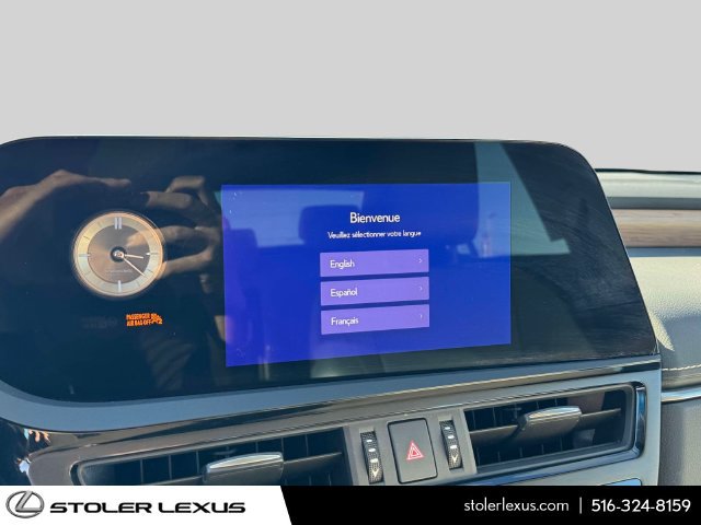 Used 2024 Lexus ES 350 w/ Premium Package FWD image 32