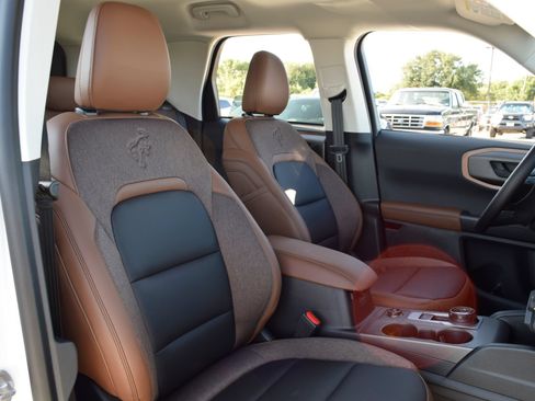 New 2026 Ford Bronco Sport Outer Banks w/ Outer Banks Tech Package+ AWD/4WD image 23