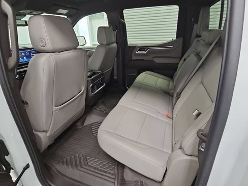 Certified 2024 Chevrolet Silverado 1500 LTZ AWD/4WD image 34